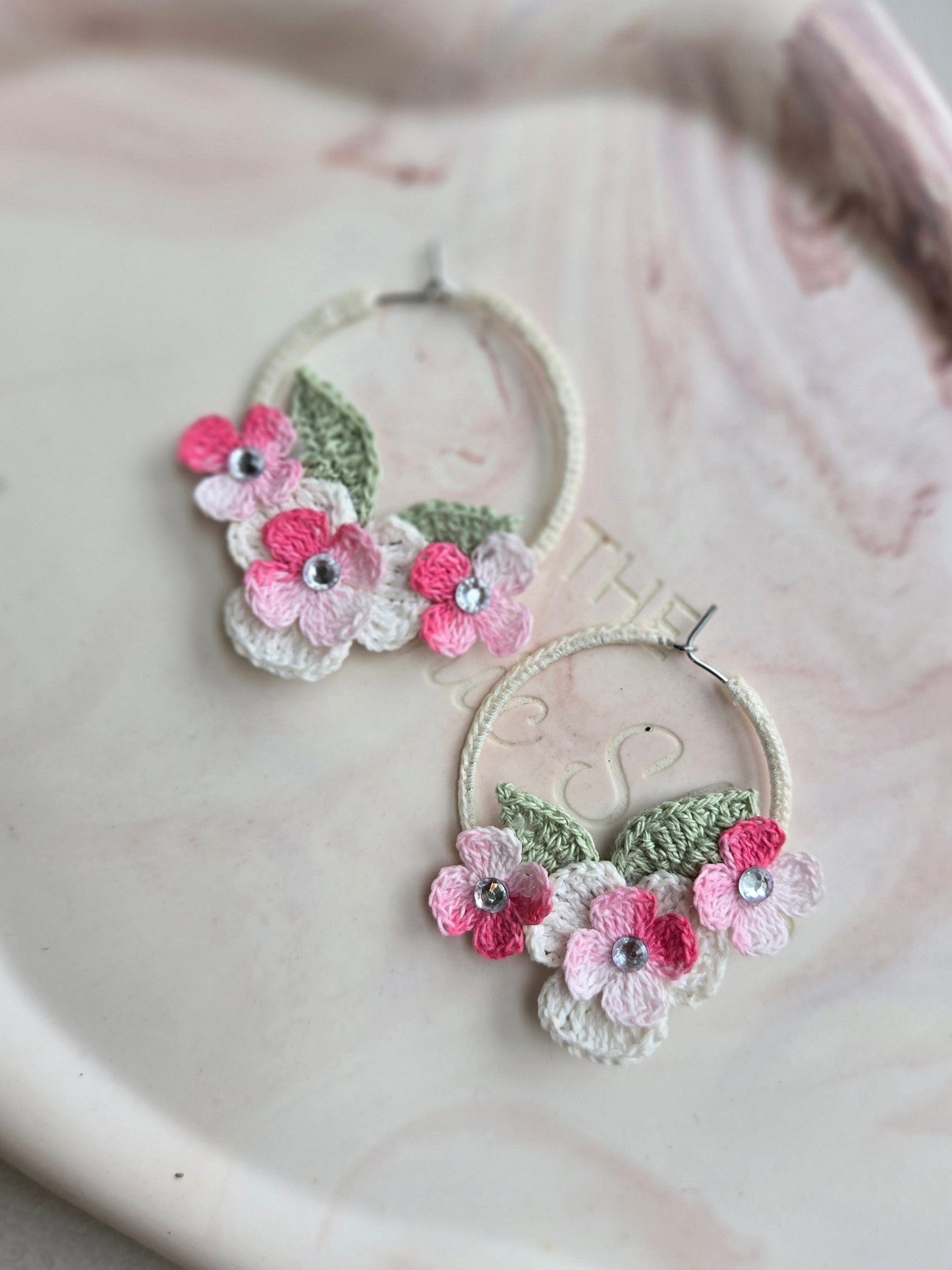 Floral loop earrings