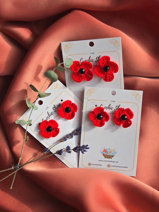 Poppy stud earrings