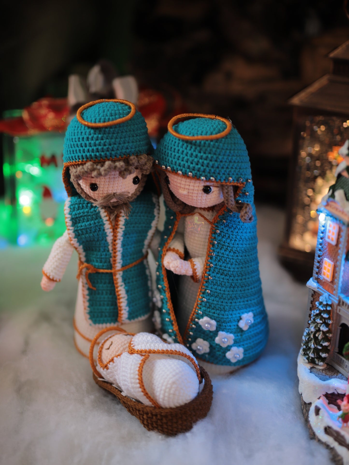 Nativity set