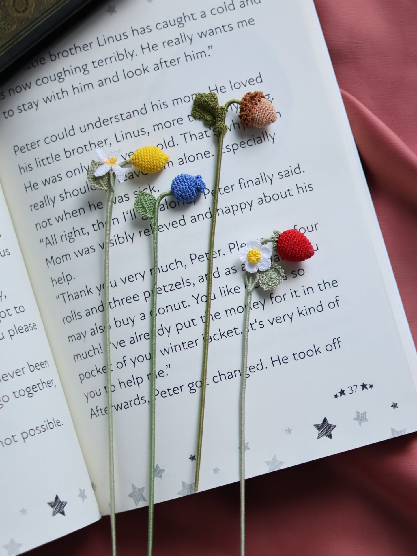 Fruit bookmark
